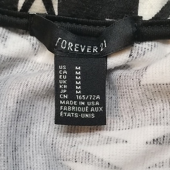 Forever 21 Mini Skirt - Picture 4 of 4